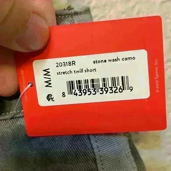 NWT Spanx stone wash camo short sz M/M comfy pull on high rise modest stretchy - Picture 3 of 8